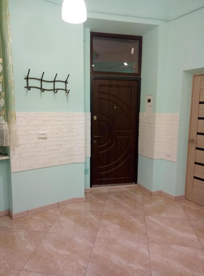 Apartment Ak. Kuchera Street Lviv Ngoại thất bức ảnh